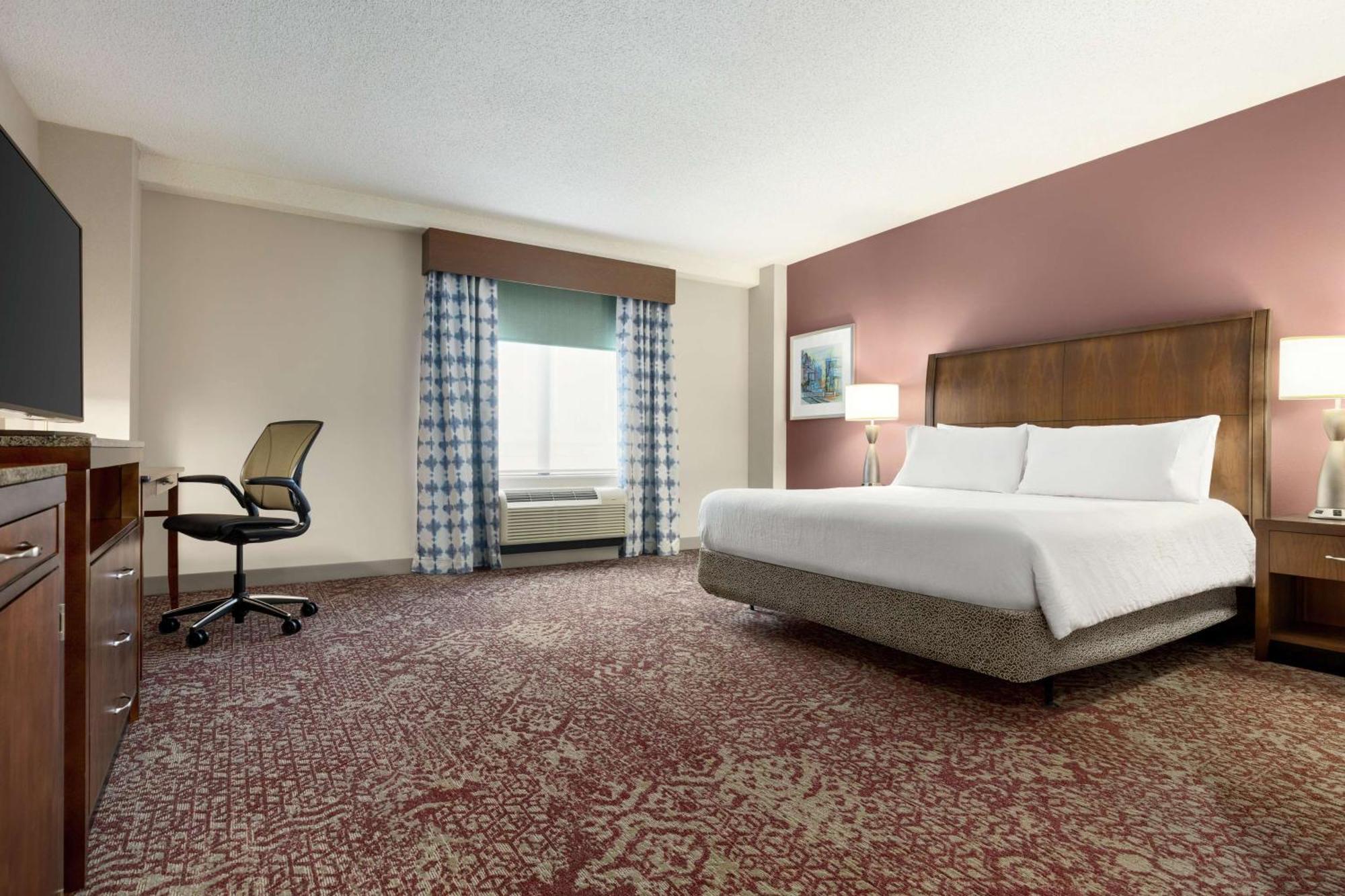 Hilton Garden Inn Louisville Downtown Eksteriør billede