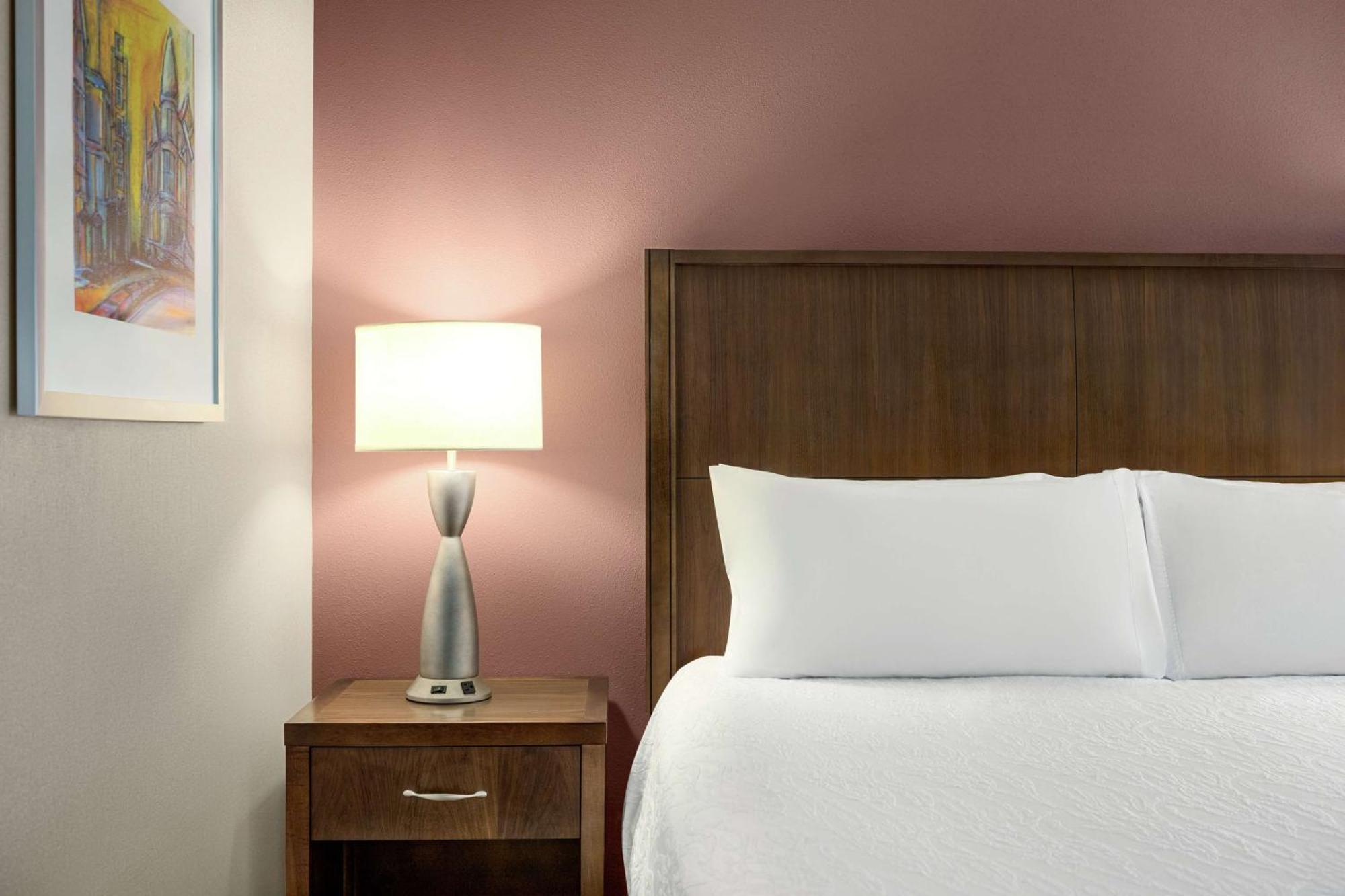 Hilton Garden Inn Louisville Downtown Eksteriør billede