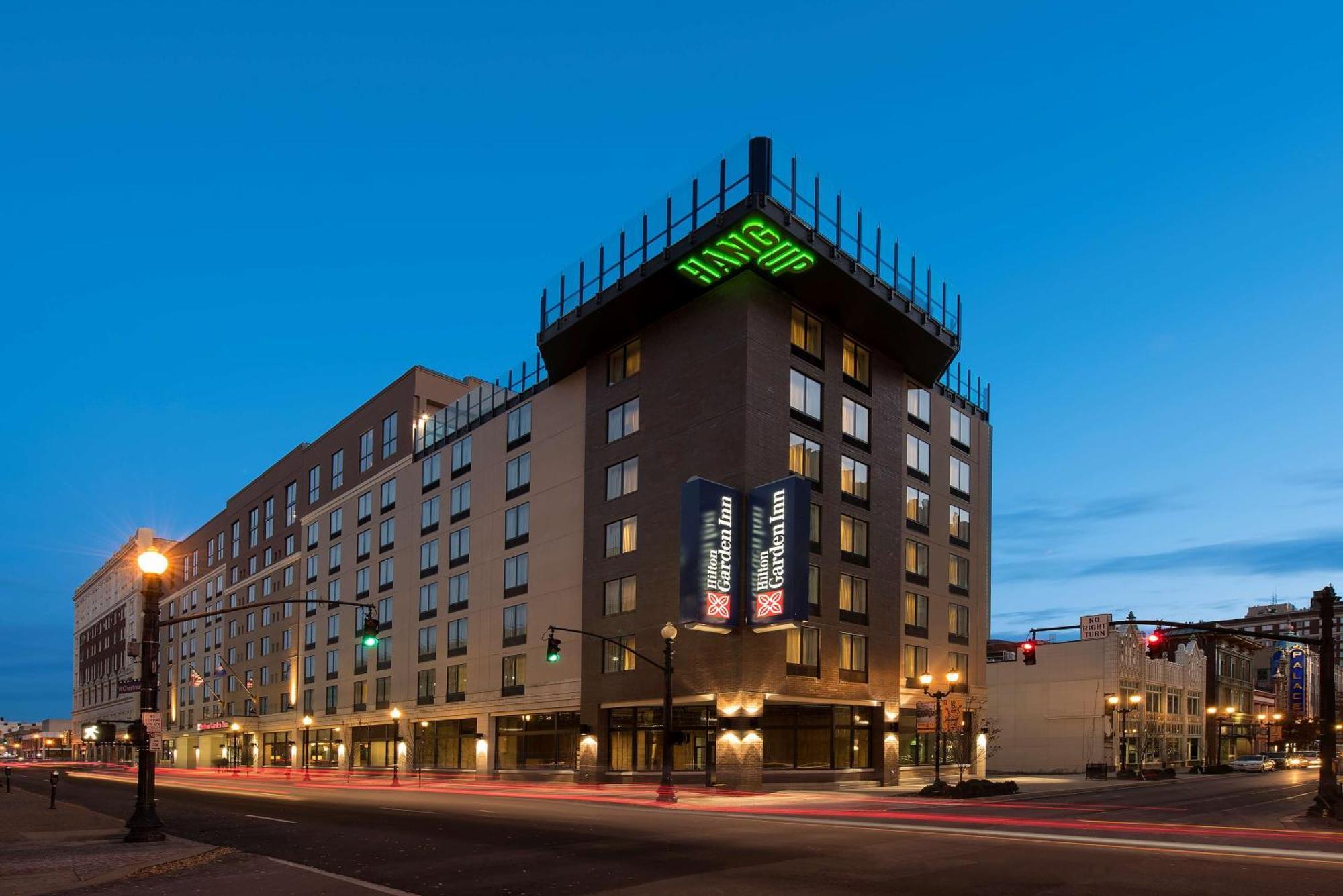 Hilton Garden Inn Louisville Downtown Eksteriør billede