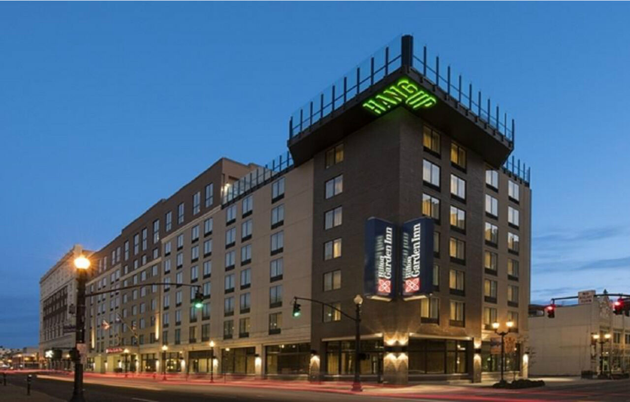 Hilton Garden Inn Louisville Downtown Eksteriør billede